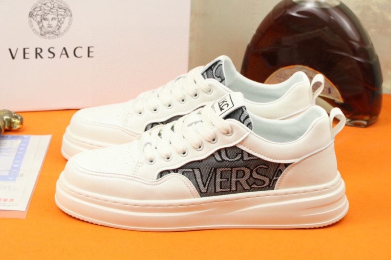 Givenchy Sneakers